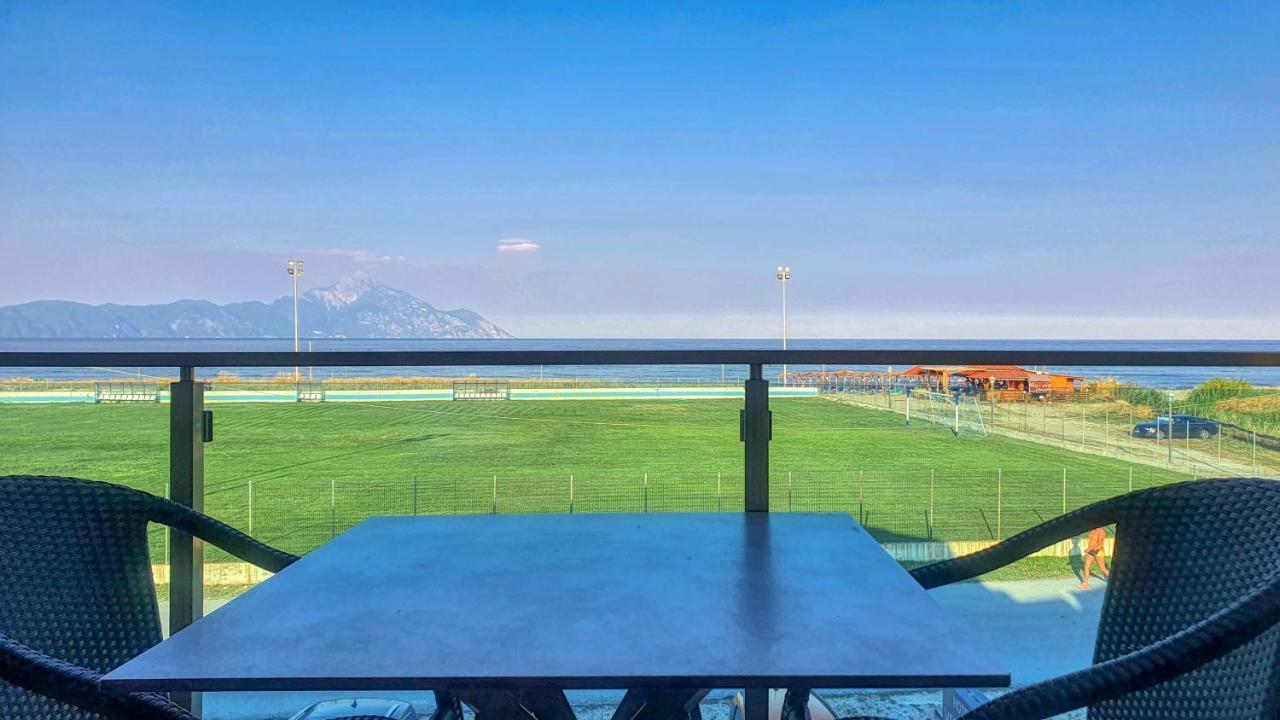 Vrahakia Beach Sarti Dış mekan fotoğraf